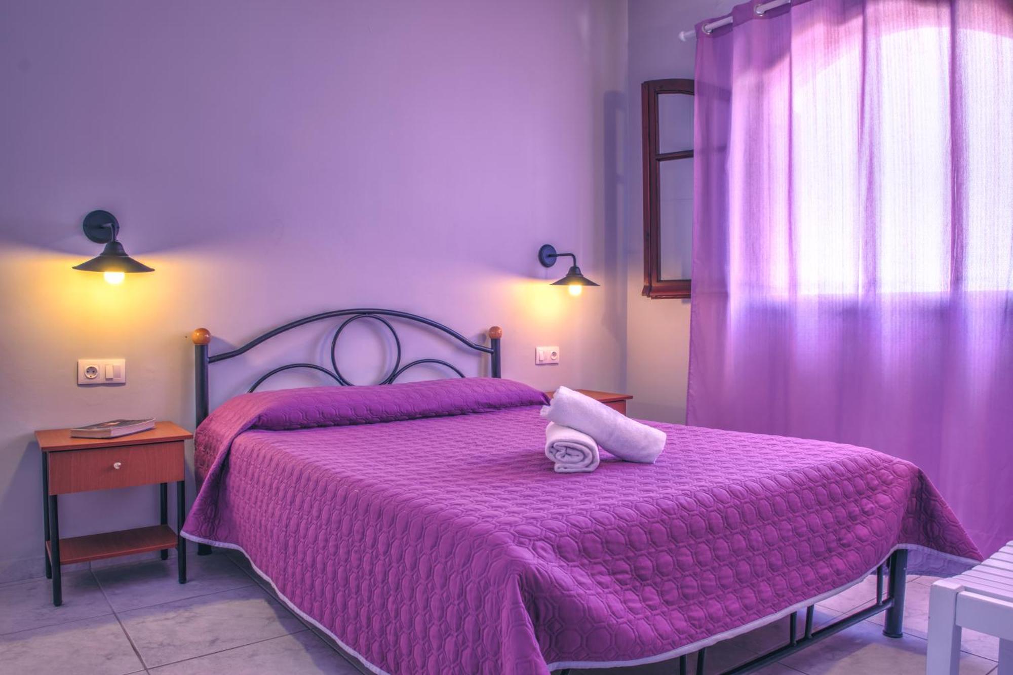 The Palm Garden - Idyllic Pool Apartments In A Green Oasis Ermones Rom bilde